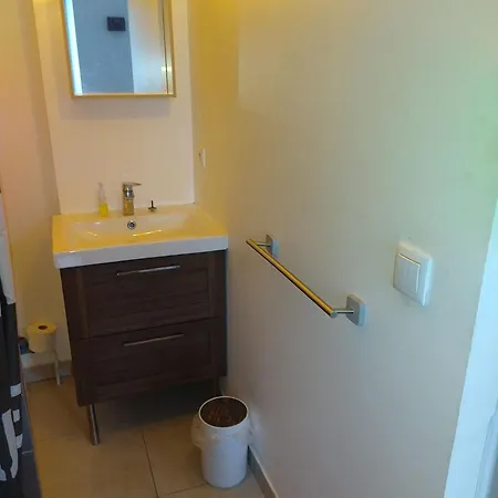 Appartement Pont De Bien Situé